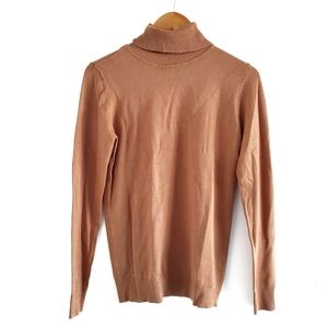 Andrew Marc Turtle Neck Sweater in Tan Size Small